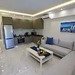 V Luxury 3 Toroni