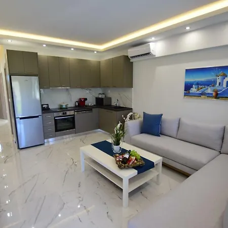 V Luxury 3 Toroni